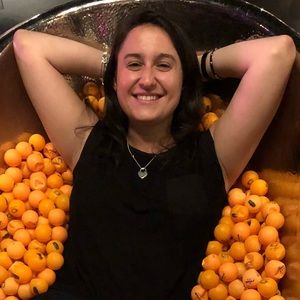 Meet your Posher, Nicole